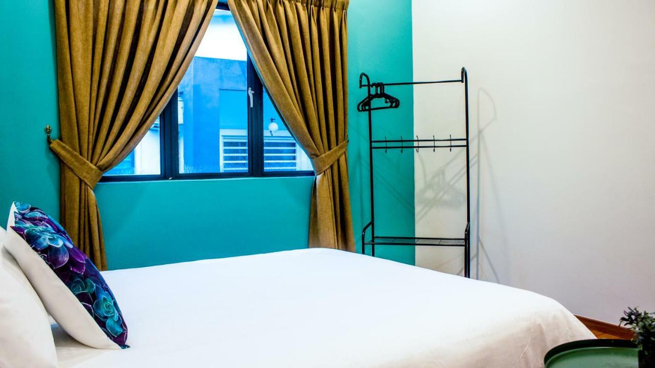 Tropical Livings Meru Ipoh Homestay By Grab A Stay Exterior photo
