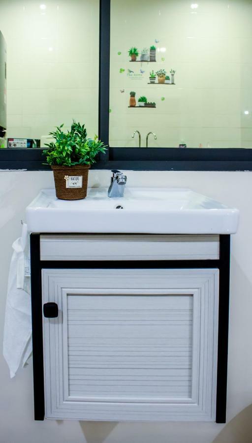 Tropical Livings Meru Ipoh Homestay By Grab A Stay Exterior photo